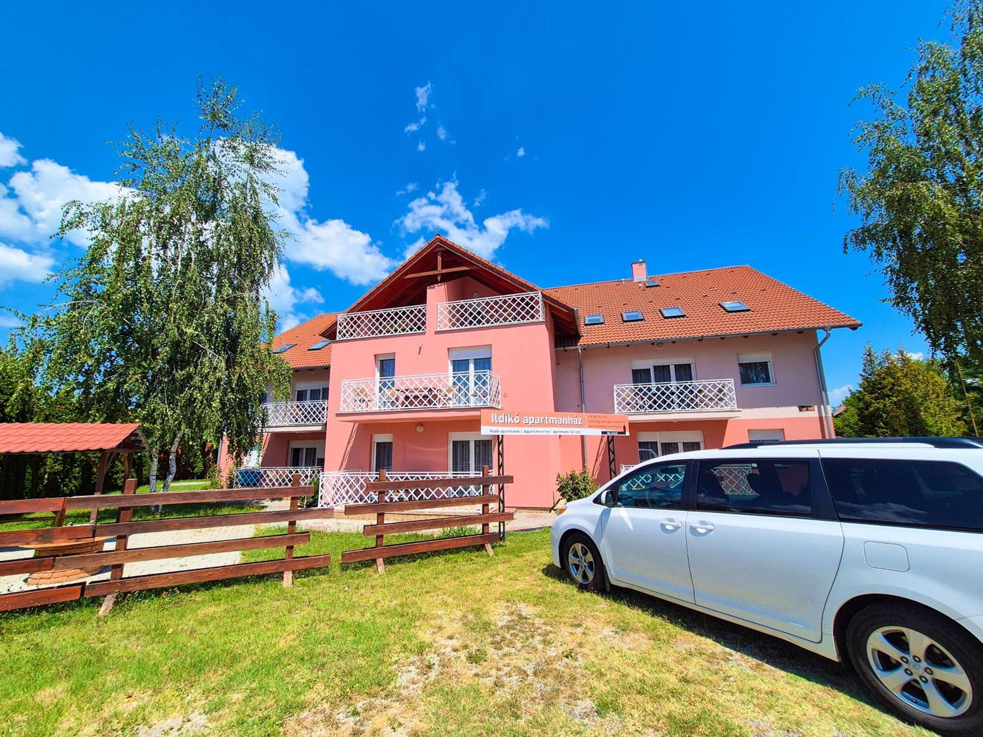 Ildiko Apartmanhaz Zamardi Exterior photo