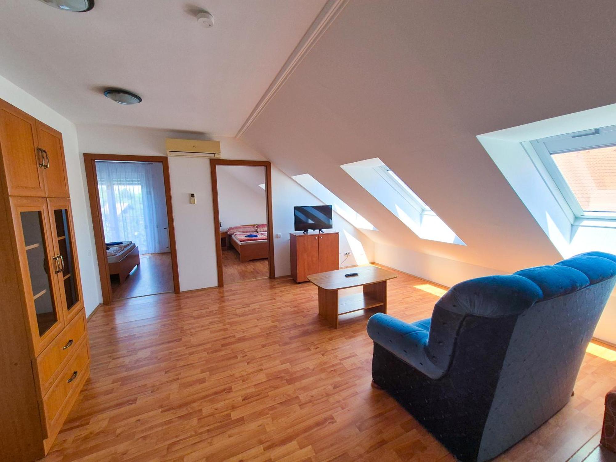 Ildiko Apartmanhaz Zamardi Exterior photo