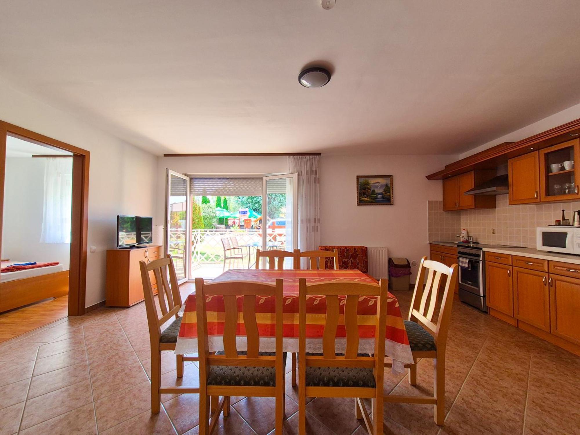 Ildiko Apartmanhaz Zamardi Exterior photo